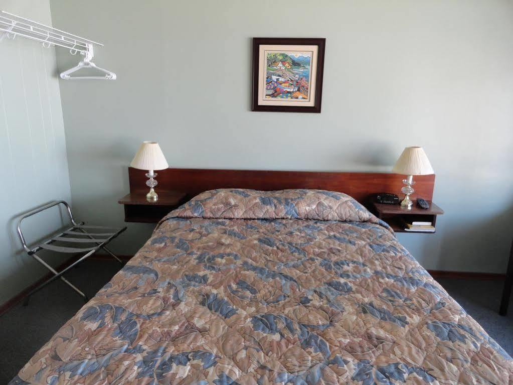 Oceanside Villas Сечелт Екстер'єр фото