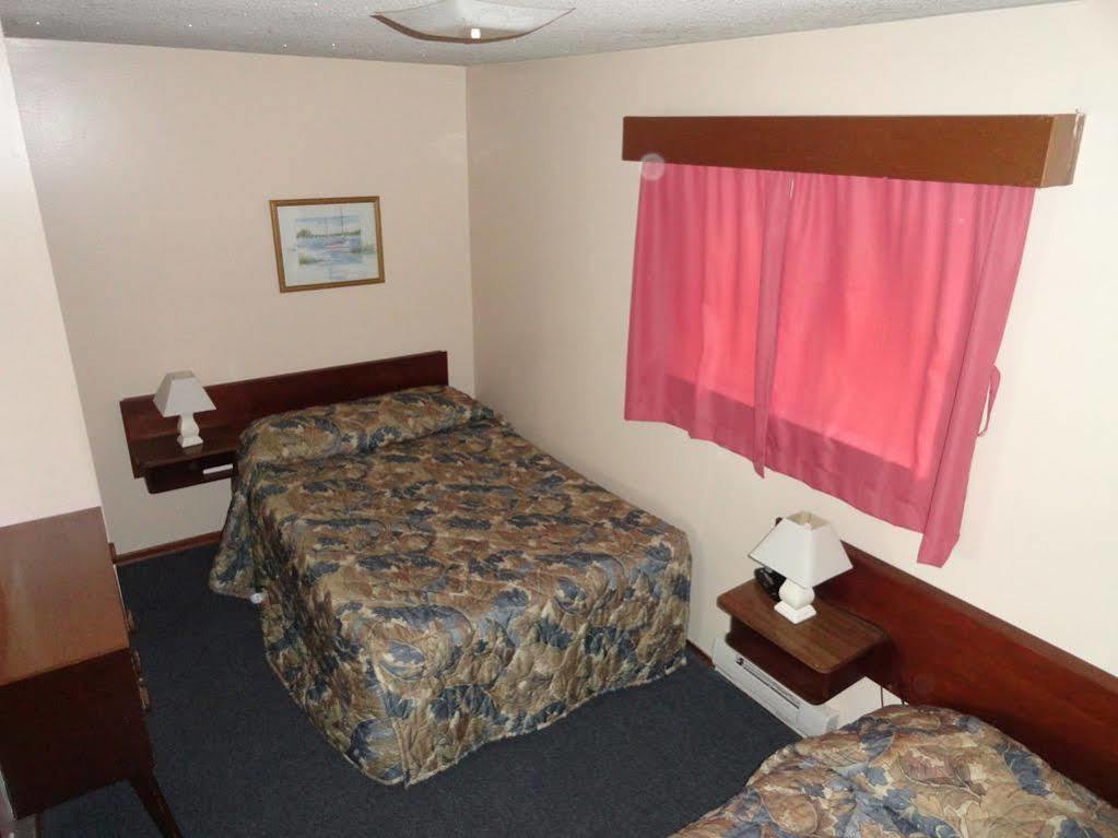 Oceanside Villas Сечелт Екстер'єр фото